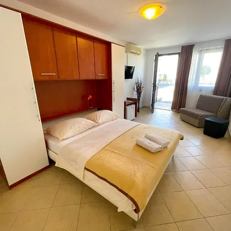 Selina Apartment Jadranovo