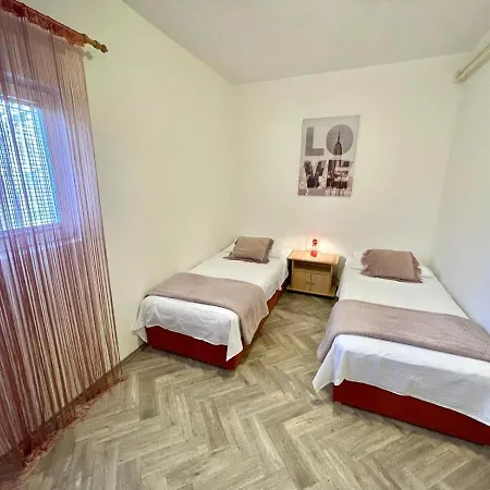 Selina Apartment Jadranovo