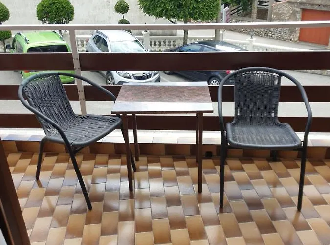 Selina Apartament *